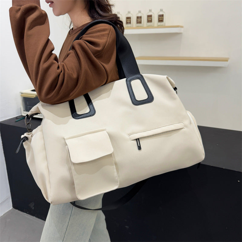 Sportliche Freizeit- und Reisetasche Brehn