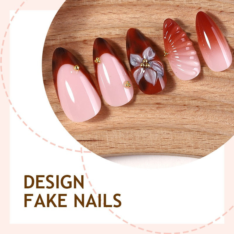 Kunstnagelset mit eleganten Akzenten Brehn