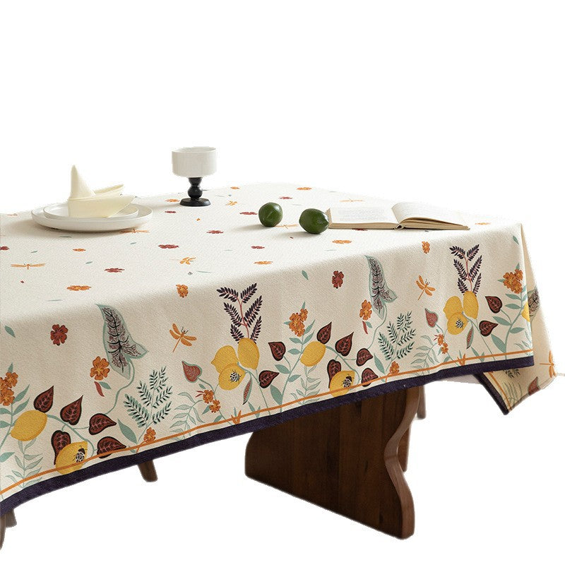 Tischdecke aus Baumwollmischung mit floraler Bordüren‑Illustration und verstärktem Saum Brehn
