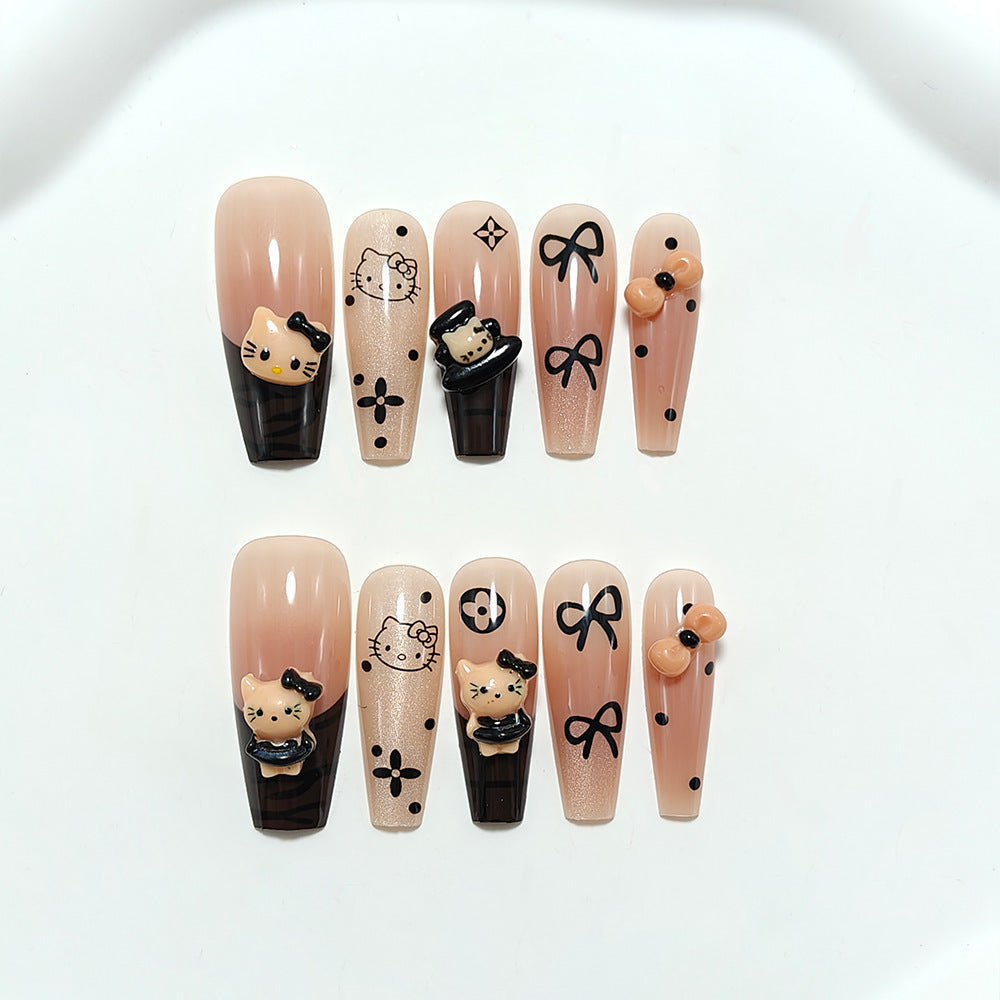 Kunstnagel-Set mit kreativen Motiven Brehn