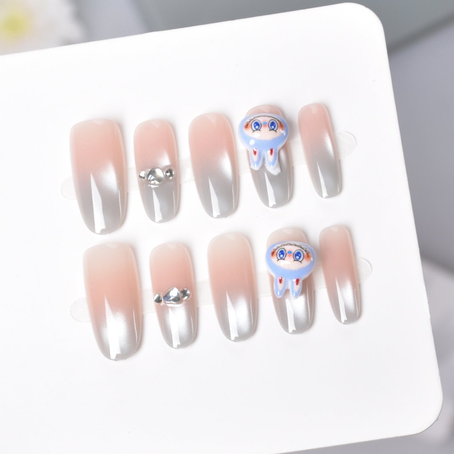 Premium Qualle-Themen Press-On Nail Set Brehn