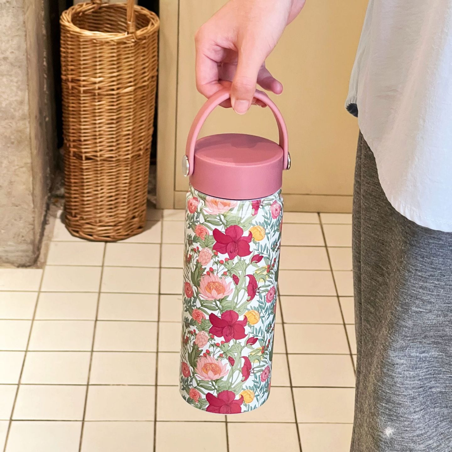 Damen Trendige Blumenthermosflasche Brehn