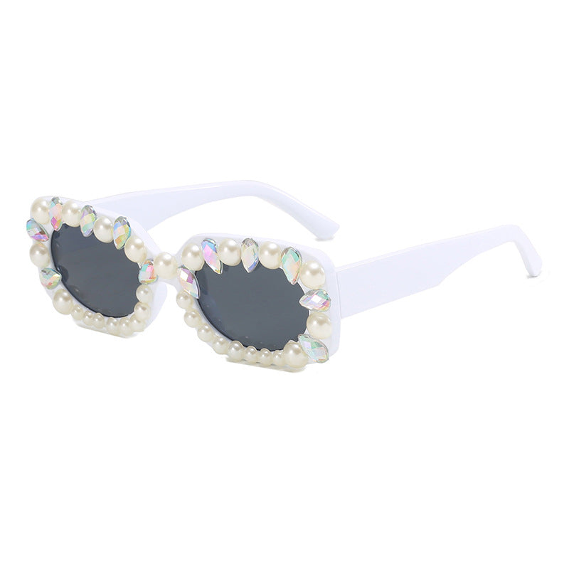 Damen elegante Sonnenbrille mit Perlenschmuck Brehn