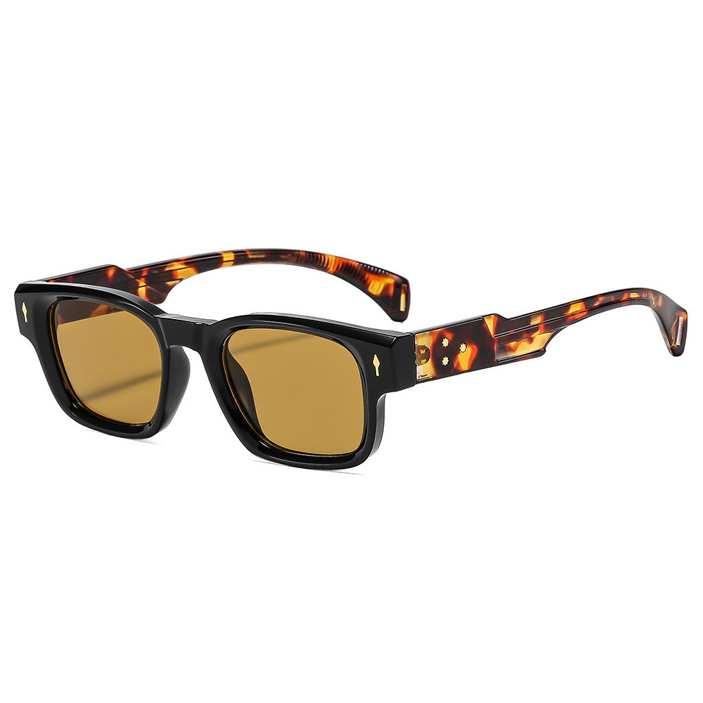Retro-inspirierte quadratische Sonnenbrille Brehn