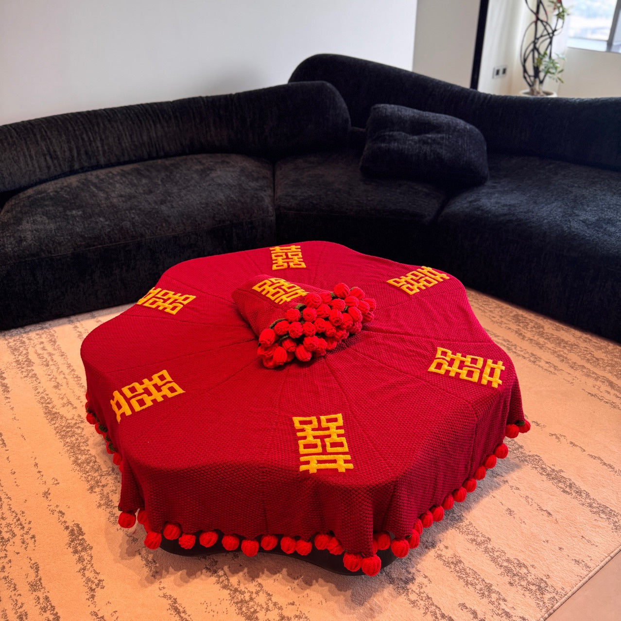 Kuscheldecke Mit Trendigem Pomponrand Brehn