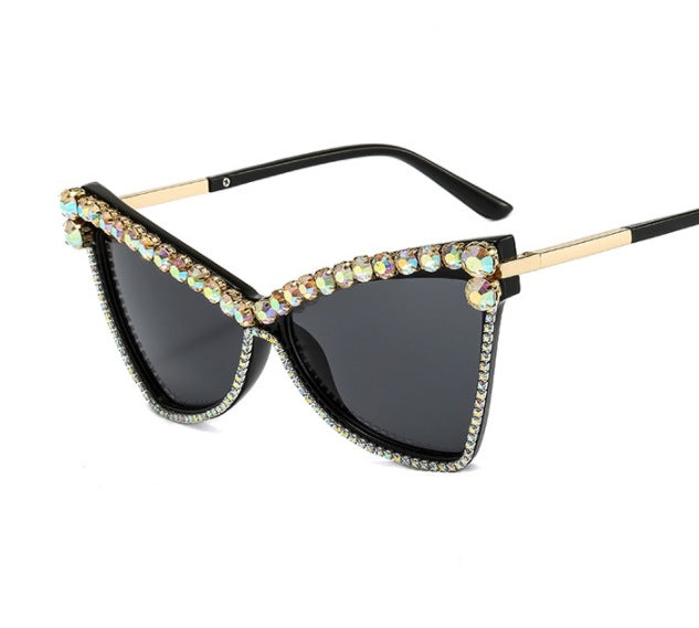 Damen extravagante Oversize-Sonnenbrille mit Schmucksteinen Brehn