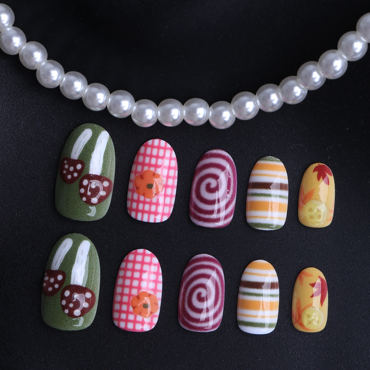 Kreative Nagelkunst mit Einzigartigen Designs Brehn