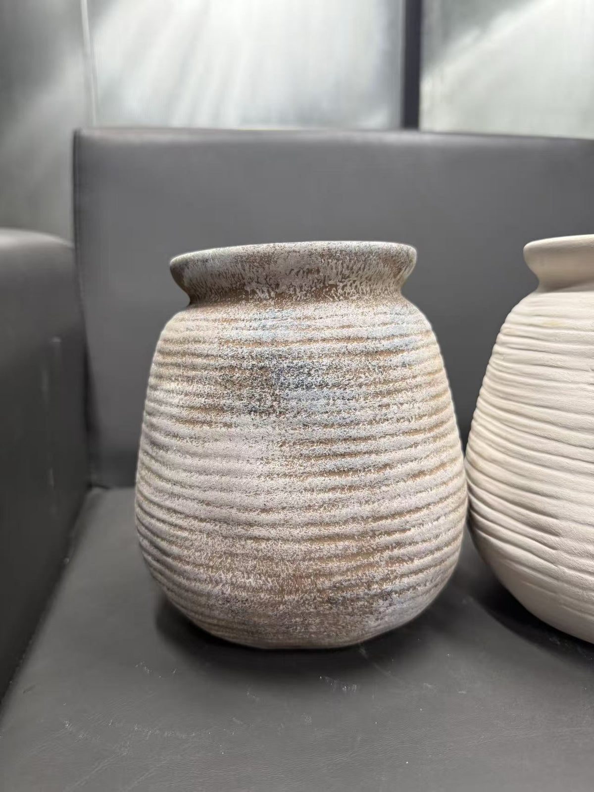 Handgefertigte Keramikvase Brehn