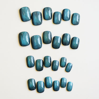 Funkelnd Elegantes Press-On Nagelset Brehn