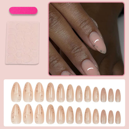 Künstliche Fingernägel Set mit glamourösen Akzenten Brehn