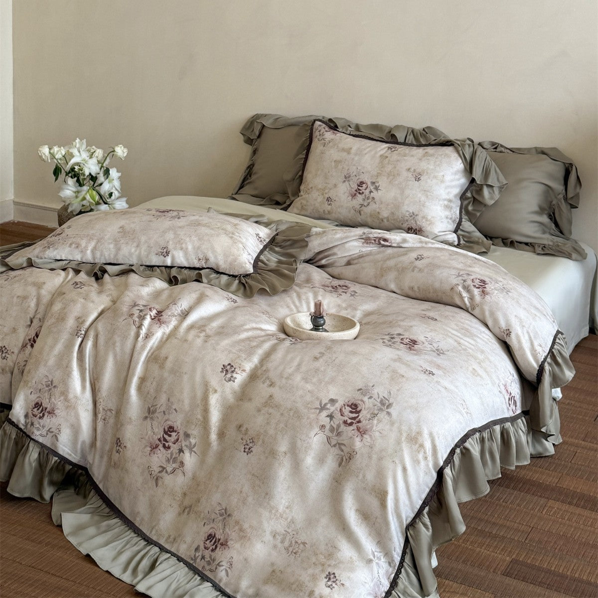 Vintage-Textur Floral Baumwoll-Bettbezug-Ensemble mit Rüschensatinrand