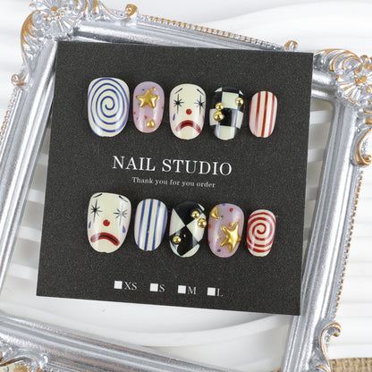 Kunstnagelset mit kreativen Clown- und Sternmotiven Brehn