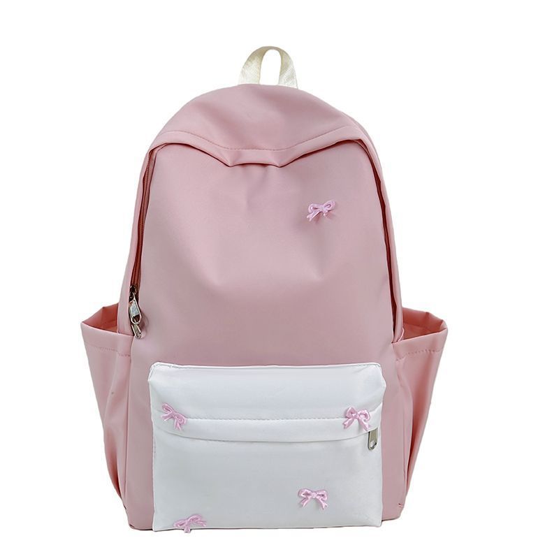 Verspielter Rucksack mit Eleganten Applikationen Brehn