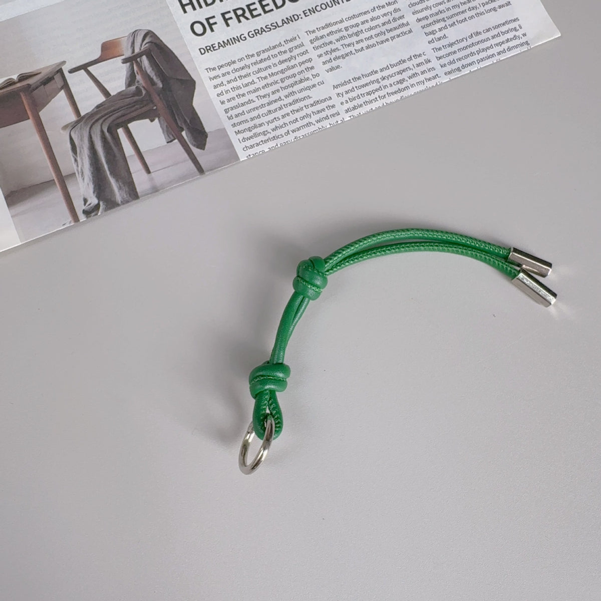 Stylischer Leder-Schlüsselanhänger Halter Brehn