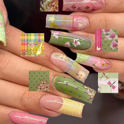 Moderner Kunstnagelset Brehn