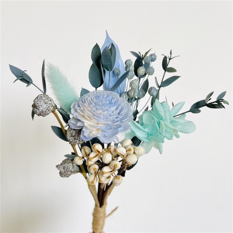 Getrocknete botanische Blumenarrangement