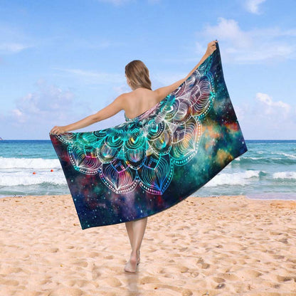 Strandtuch im kreativen Wellenmuster Brehn