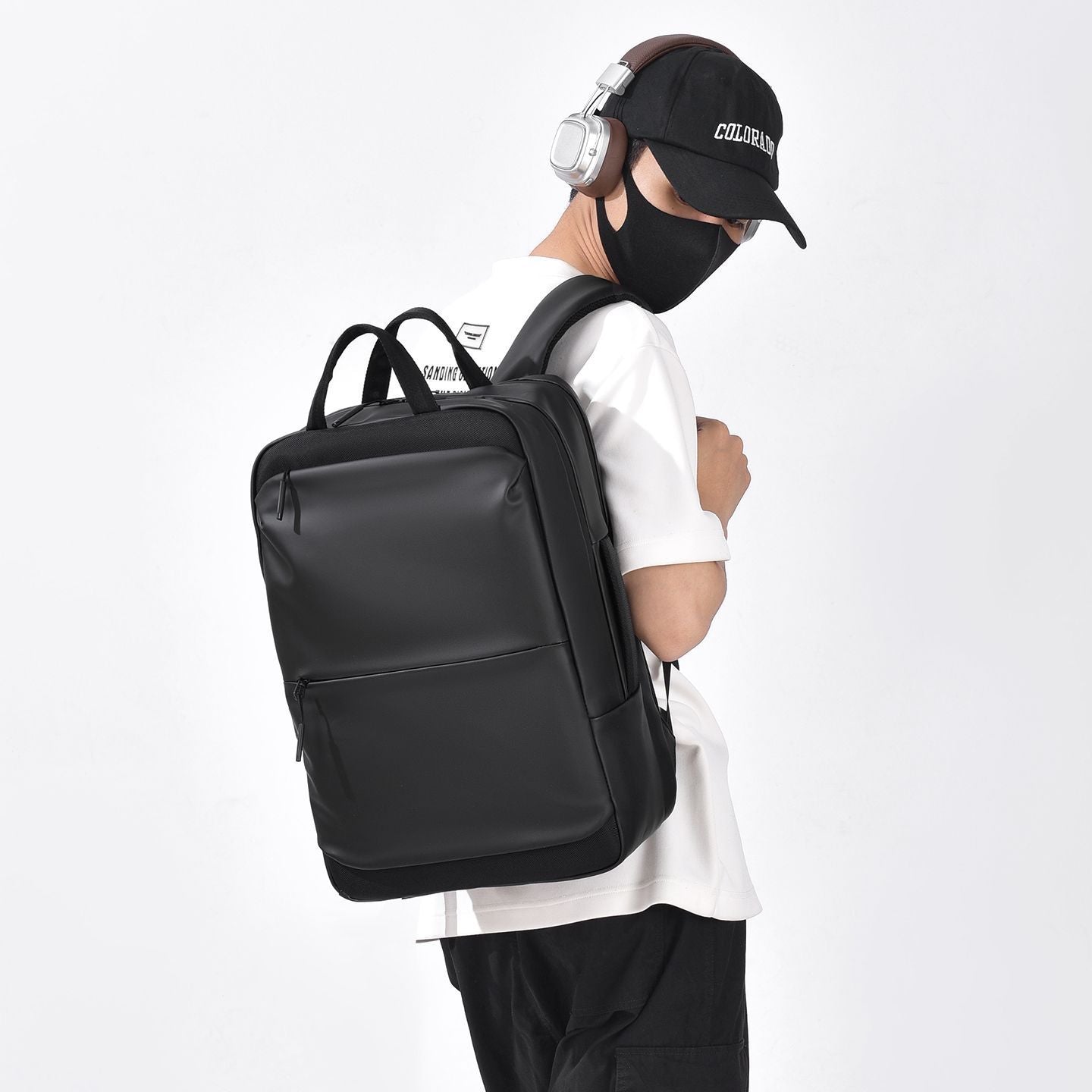 Stylischer Laptop-Rucksack mit Mehreren Fächern Brehn