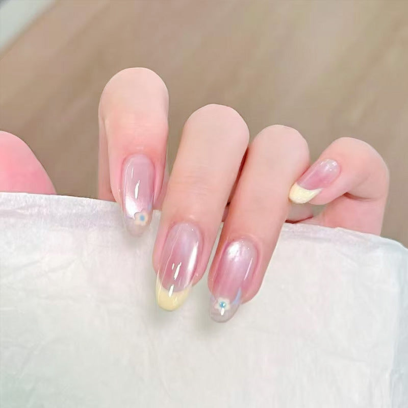 Dekorative Nagelkunst Brehn