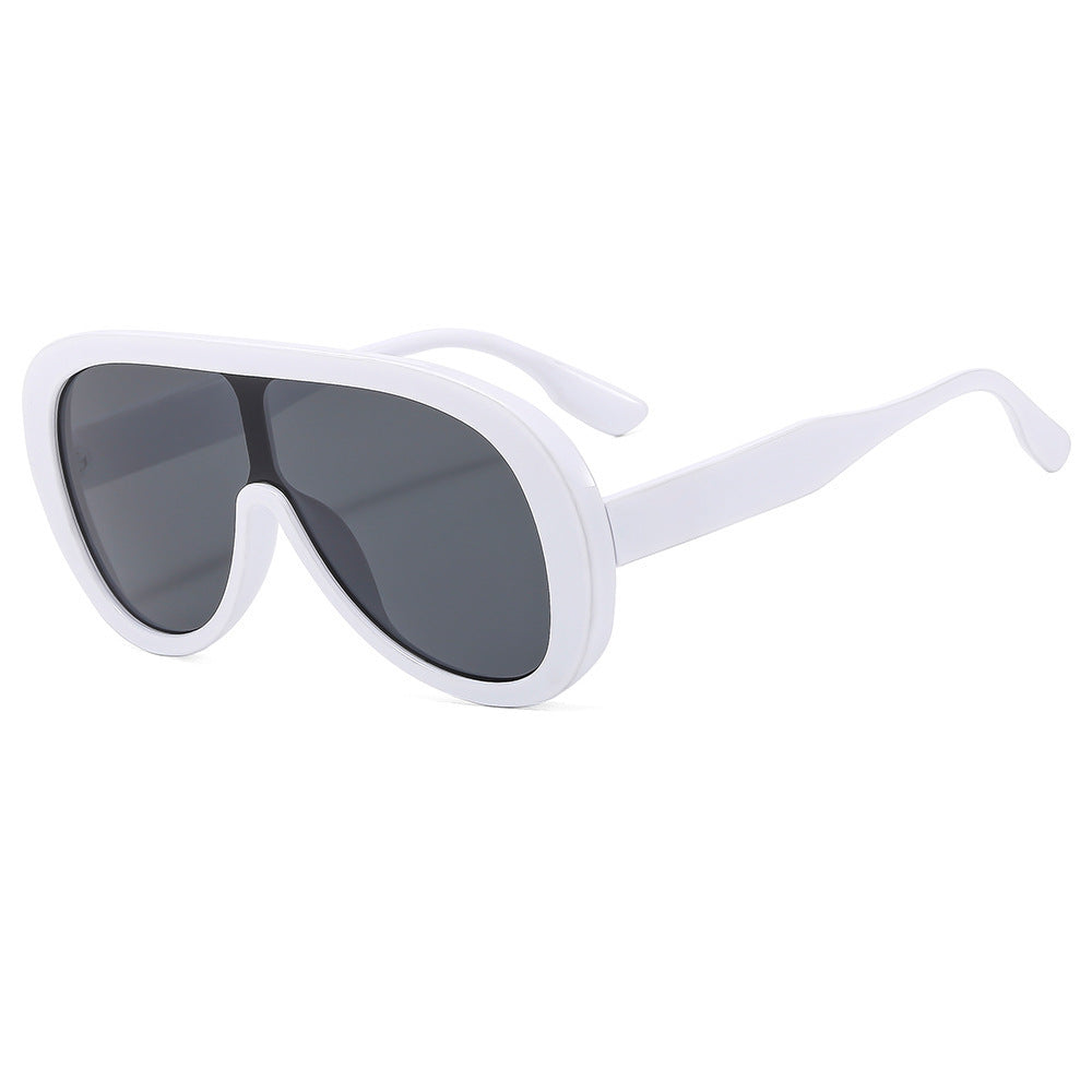 Damen modische Sonnenbrille mit breitem Rahmen Brehn