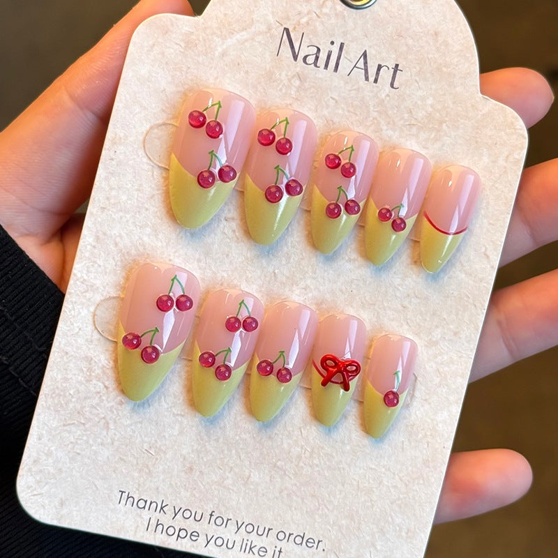 Natürlicher Floral Press-On Nagelset Brehn