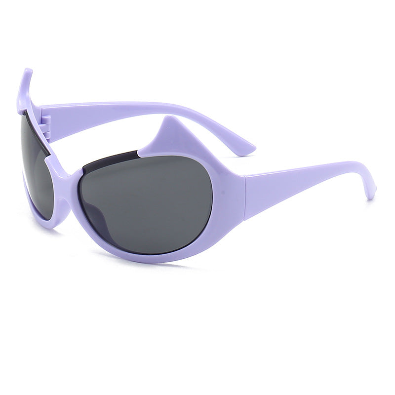 Damen extravagante modische Sonnenbrille mit markanten geschwungenen Rahmen Brehn