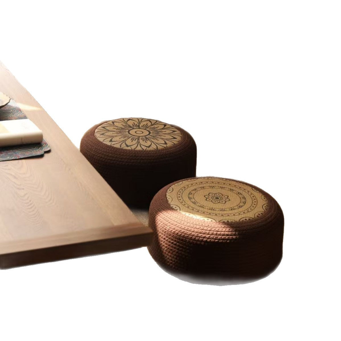 Dekorativer Sitzpuff mit Stilvollem Blumendesign Brehn