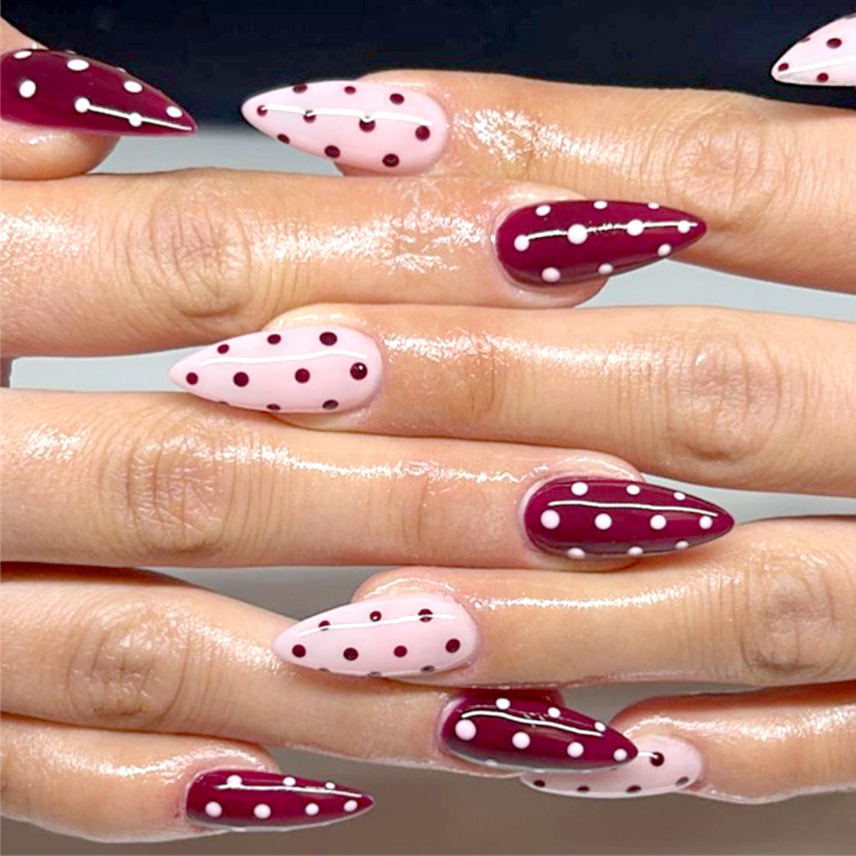 Polka Dot Nagelkunst Design Brehn