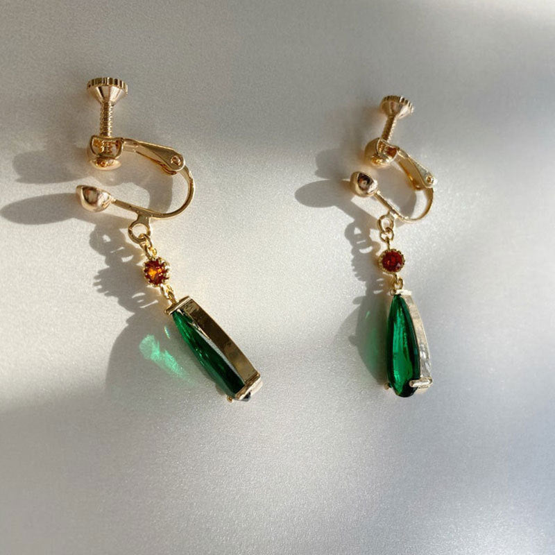 Elegantly Crafted Clip-On Earrings Brehn