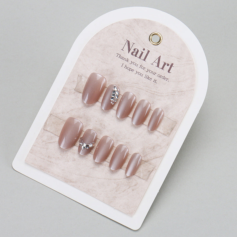 Stylisches Press-On Nagel-Set mit eleganten Glitzerakzenten Brehn
