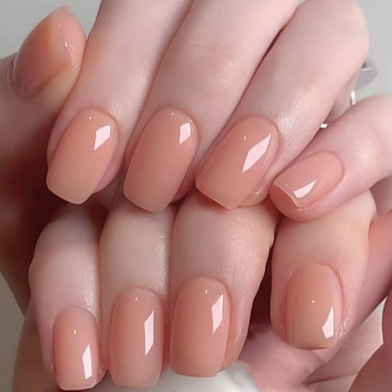 Glatte Finish Press-On Nail Set Brehn
