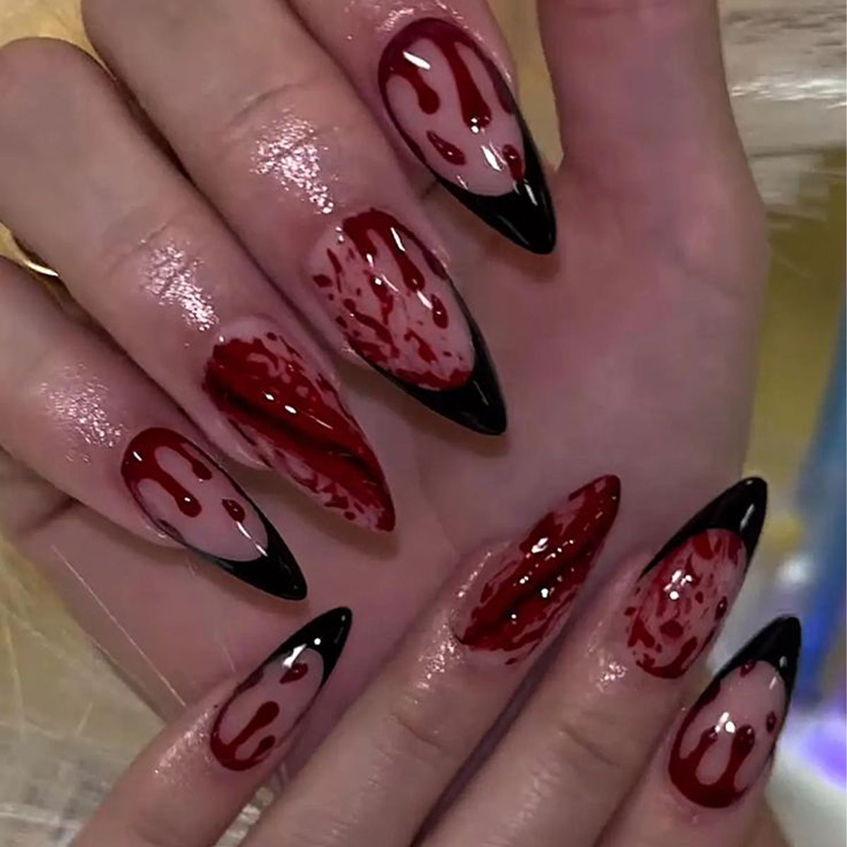 Gothic Horror Thema Stiletto Nagelkunst Erweiterungen Brehn