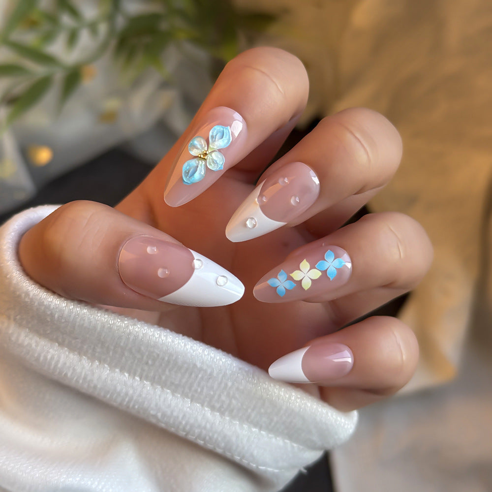 Dekoratives Floral Press-On Nagelkunstset Brehn