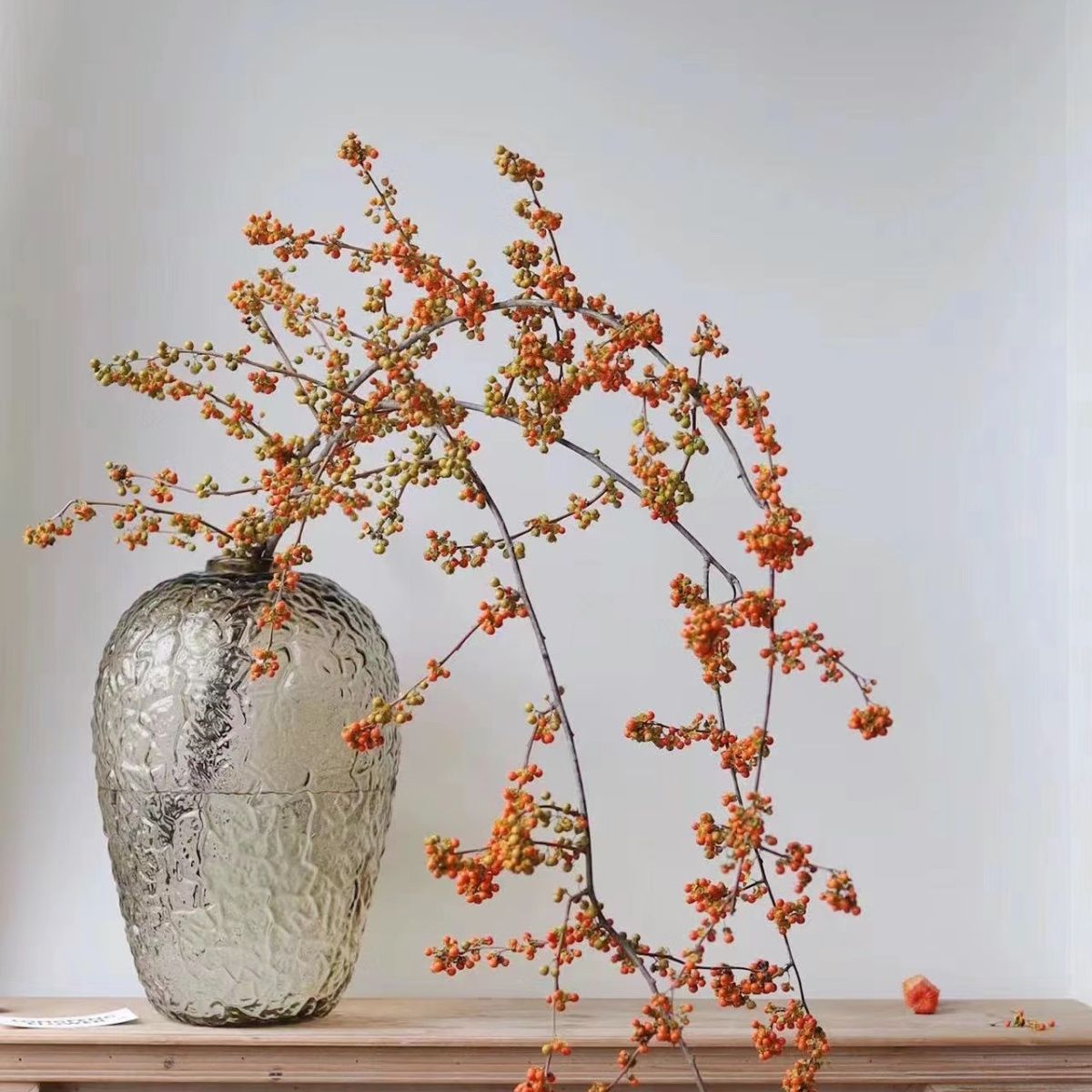 Dekorative florale Skulpturvase