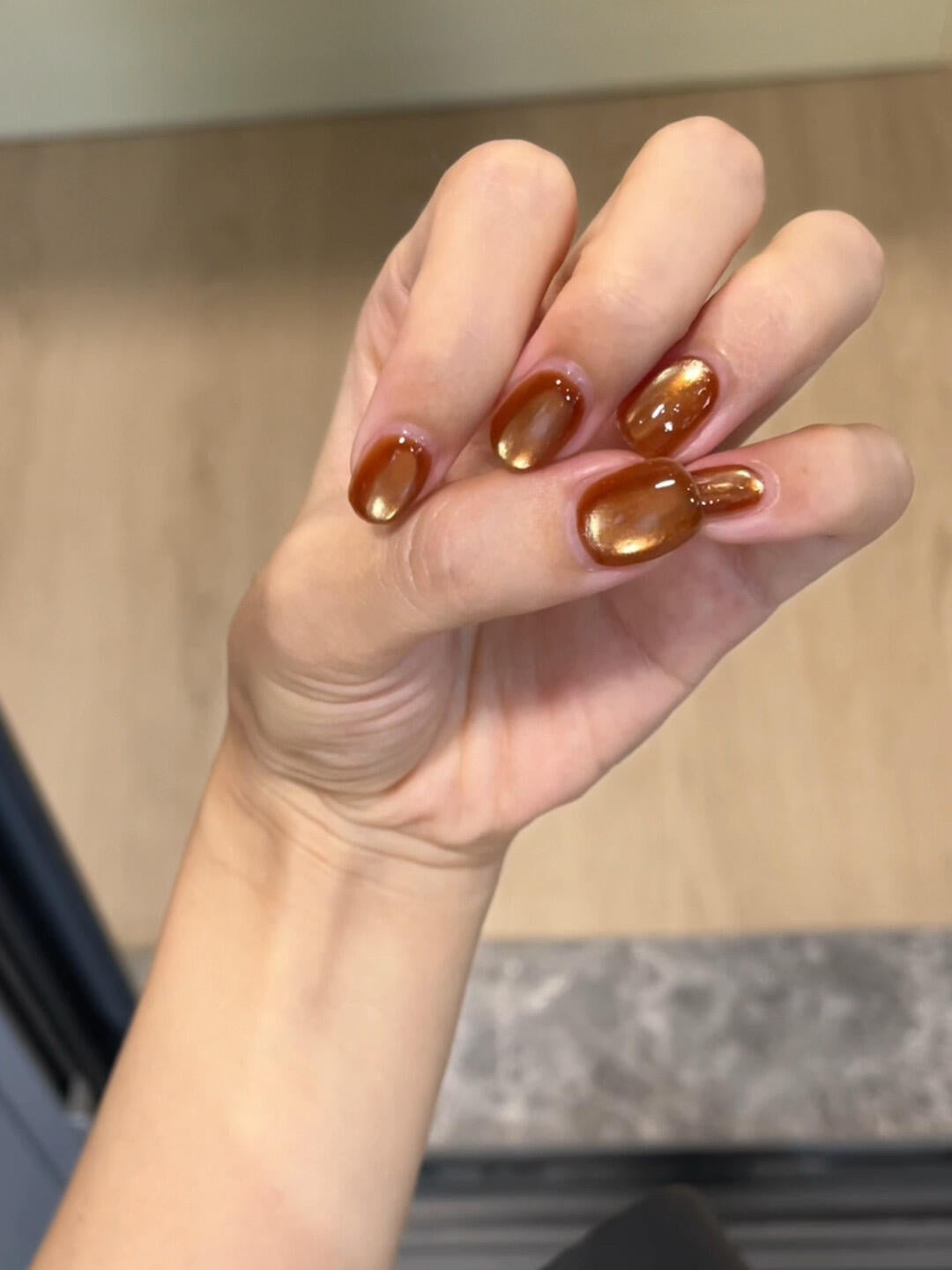 Kunstnägel mit Elegantem Glanz Brehn