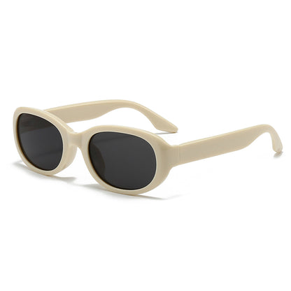 Retro-inspirierte ovale Rahmen-Sonnenbrillen