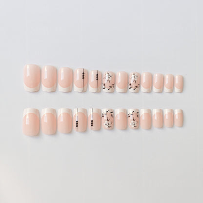 Elegantes florales French Tip Nagelkunst Set