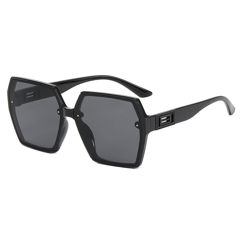 Damen Geometrische Oversized-Sonnenbrille mit modernem Rahmen Brehn