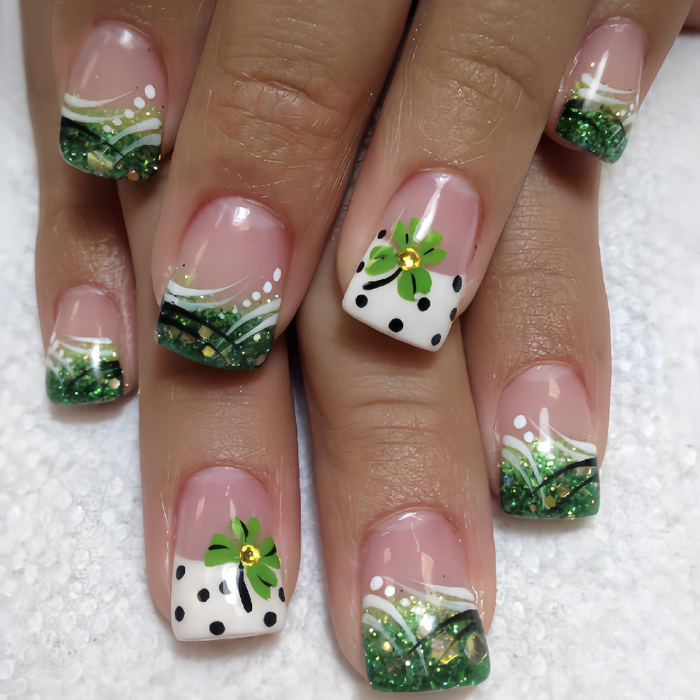 Nagelkunst Kit mit Themen-Design Brehn