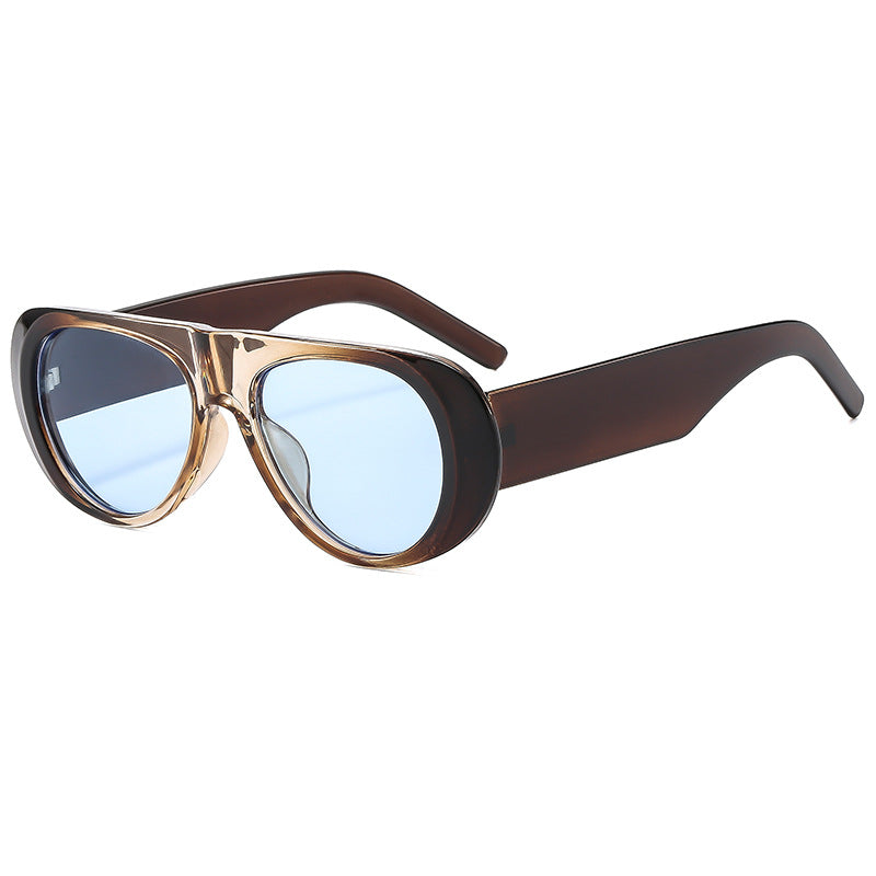 Zeitgenössische Überdimensionierte Schildbrille Brehn