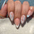Elegante florale Nagelkunst Verbesserungen Brehn