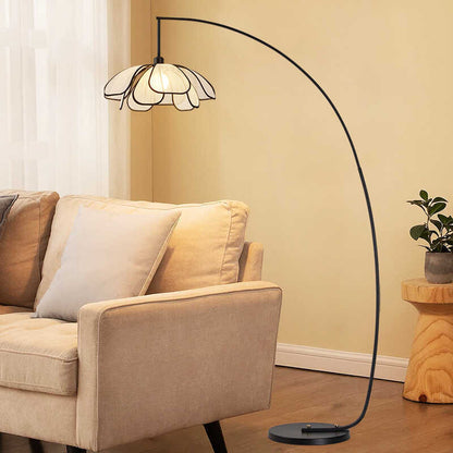 Kurbige florale Stehlampe