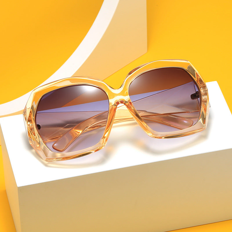 Damen Designer-Sonnenbrille im innovativen Polygon-Design Brehn