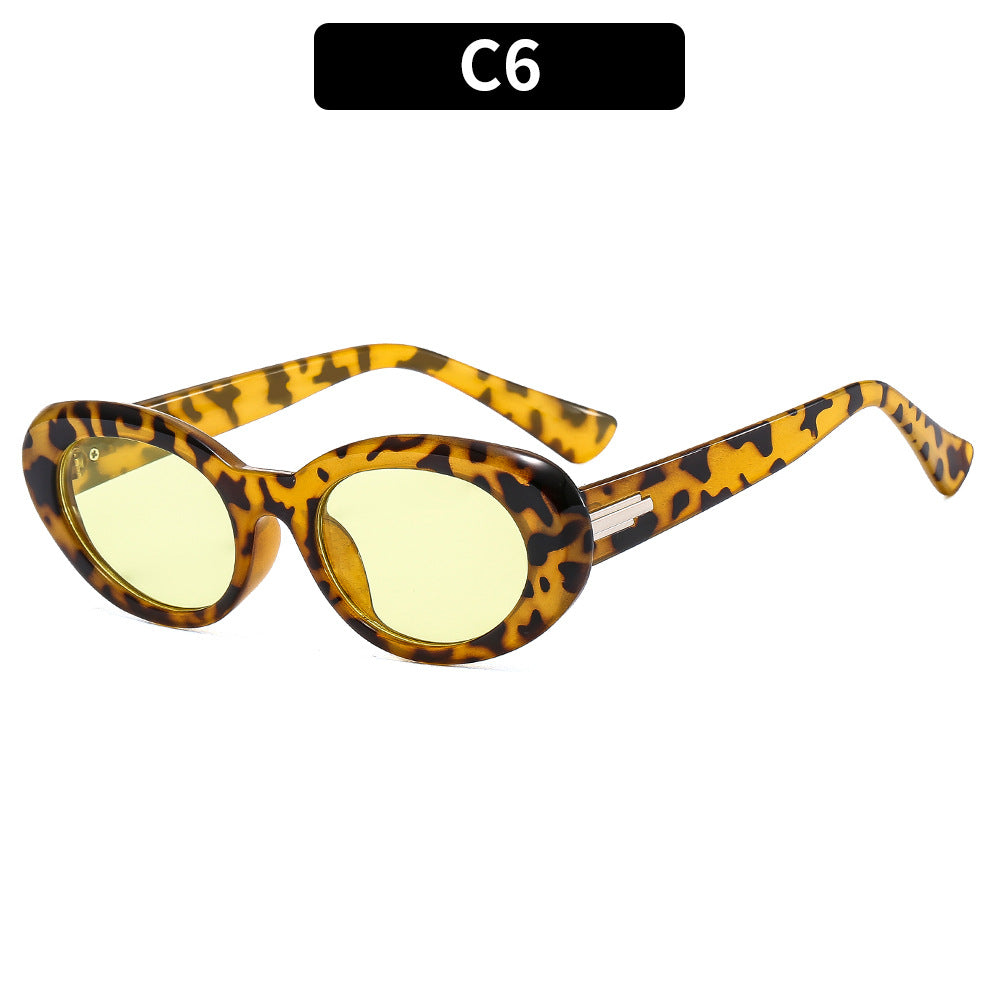 Cat-Eye Rahmen Sonnenbrille mit dekorativem Akzent