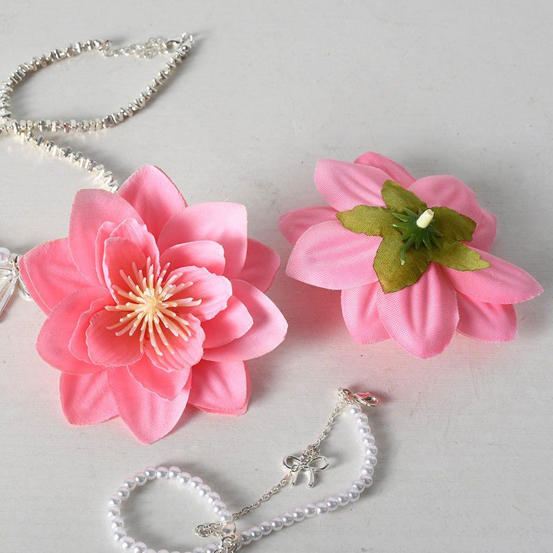 Elegante Seidenblumen-Haaraccessoires