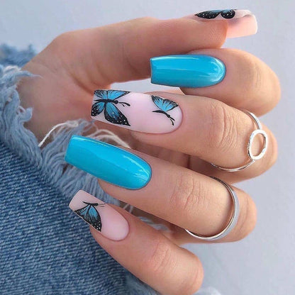 Kunstvolle Nagelverlängerungen mit Butterfly-Motiv Brehn