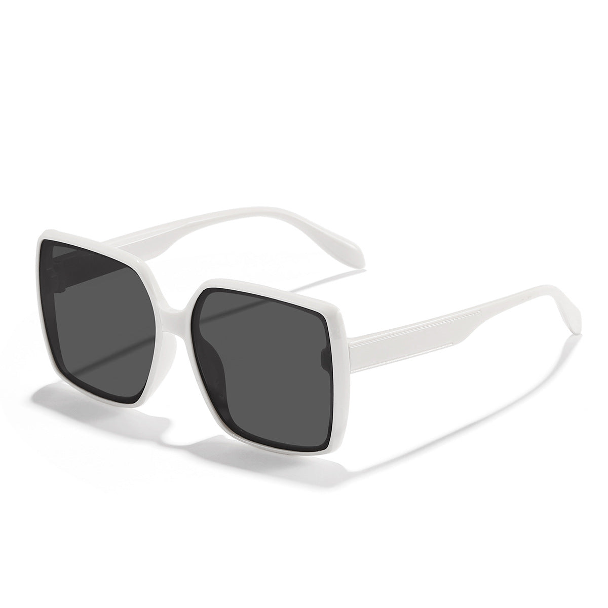 Damen oversized Sonnenbrille mit modernem quadratischen Rahmen und schützenden Gläsern Brehn