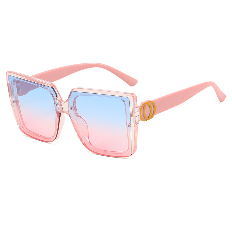 Damen quadratische Sonnenbrille mit einzigartigem Reifenelement Brehn