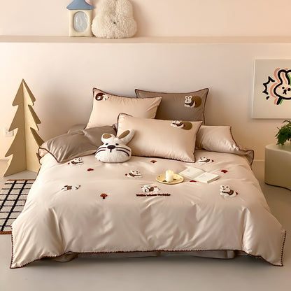 Luxuriöses Satin-Effekt Bettbezug-Set mit bestickten Glücks-Pferde-Applikationen