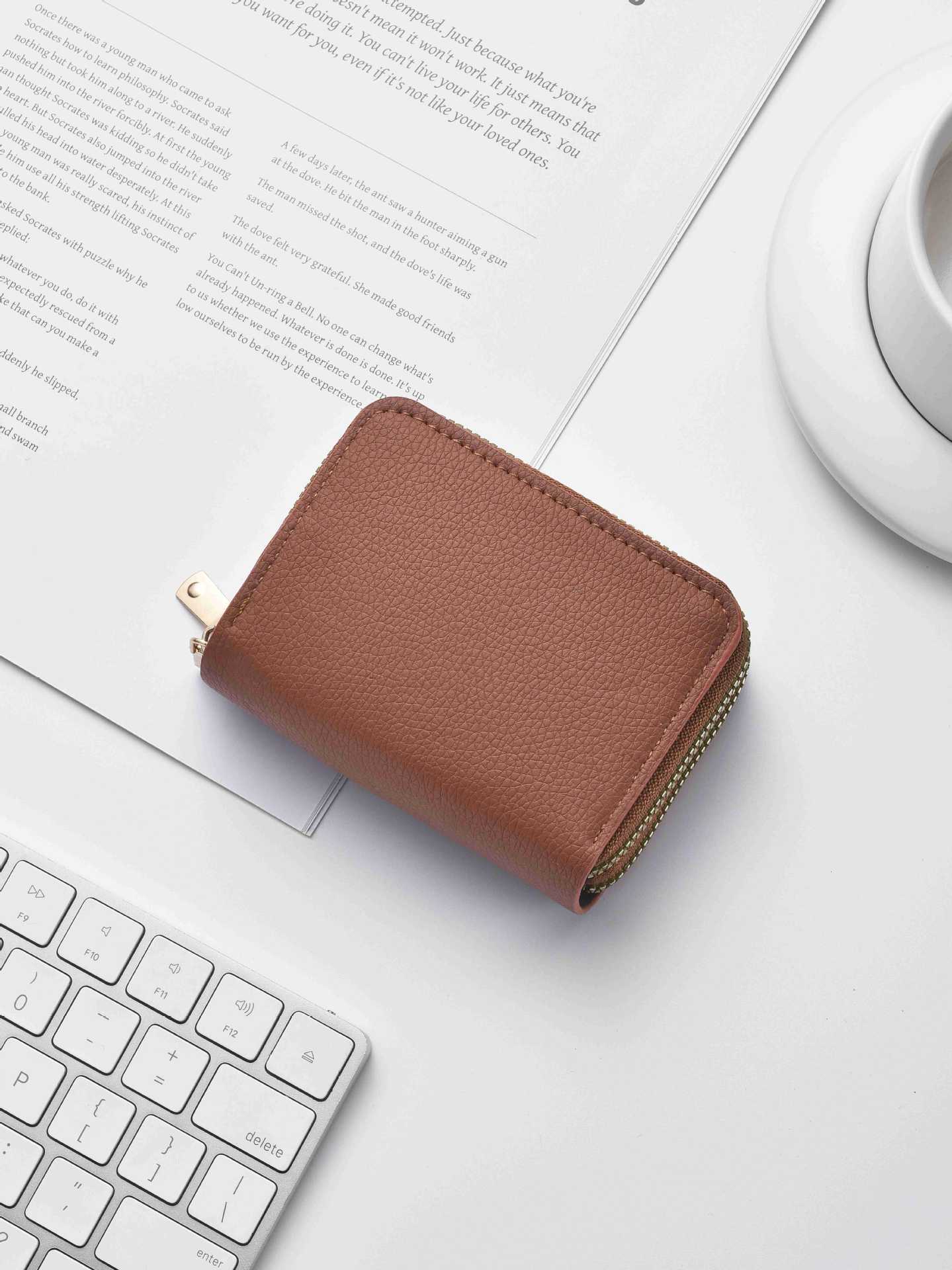 Stylische strukturiertes Leder-Reißverschluss-Brieftasche Brehn